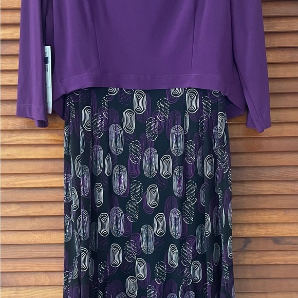 Danny and Nicole dress - Picture 5 of 5